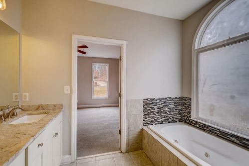 3765 High Point Ln, Atlanta GA  30331-7906 exterior