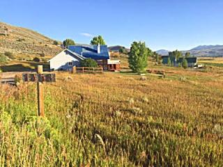 1458 Seneca Dr, Gunnison, CO 81230-8752
