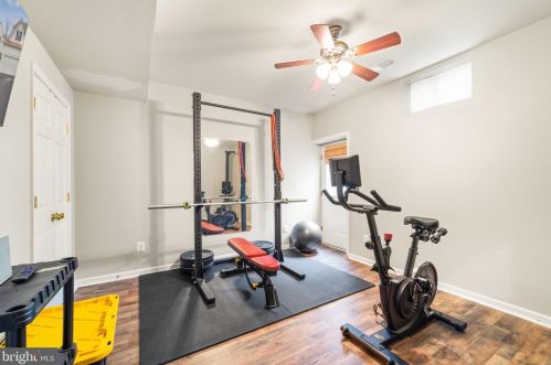 18799 Pier Trail Dr, Triangle VA  22172-2351 exterior
