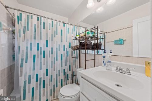 7803 Lockney Ave, Silver Spring MD 20912-7303 exterior