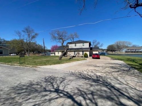 608 Casas Del Norte Ct, Granbury, TX 76049-1463