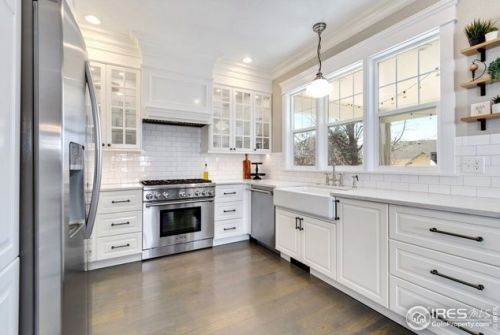 1227 Cres Dr, Fort Collins CO 80526-2917 exterior