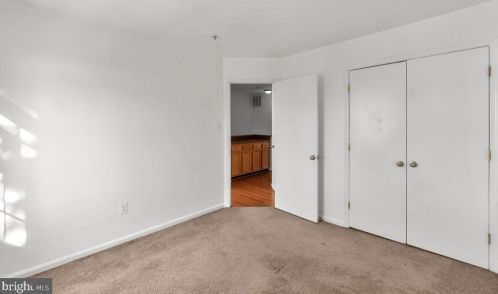 6100 Cliffside Trl, Columbia MD 21045-7412 exterior