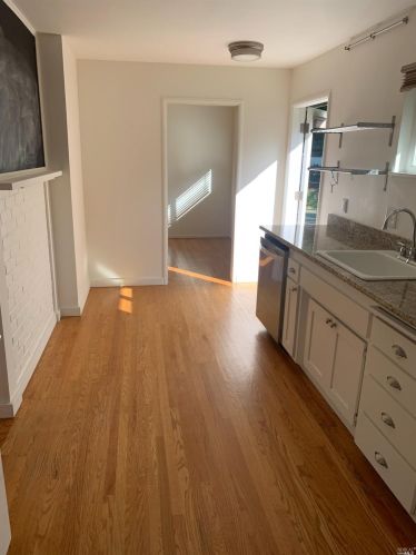 2247 5th Ave, San Rafael CA  94901-1001 exterior