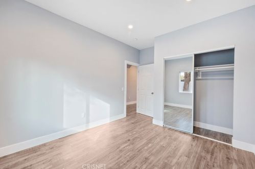 7960 Amestoy Ave, Van Nuys CA  91406-1603 exterior