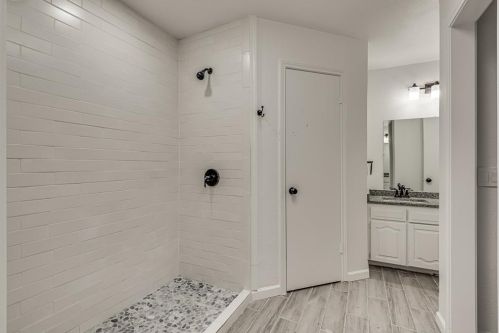 4220 Twilight Dr, Fort Worth TX  76116-7565 exterior