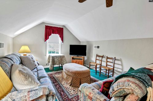 13 Edens Ln, Lugoff SC  29078-8947 exterior