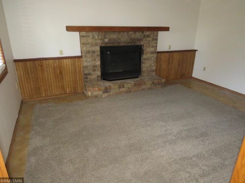 1265 Bridle Path Ct, Saint Paul MN  55110-2230 exterior