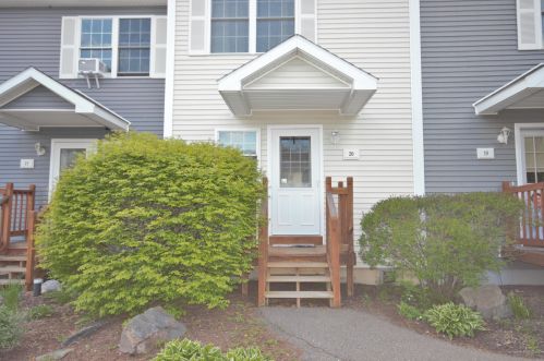 20 River Village Dr, Milford, ME 04461-3630