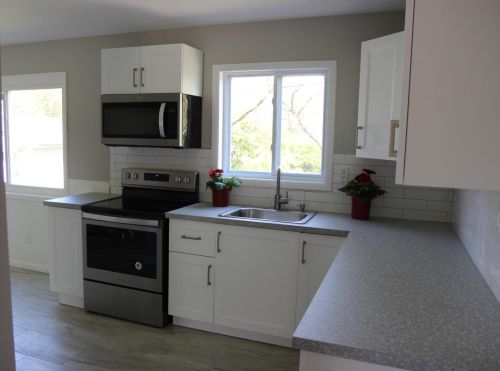 3888 Eddystone Dr, Cincinnati OH  45251-1958 exterior