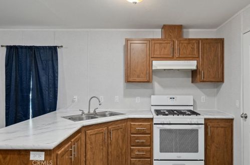 1564 Nord Ave, Chico, CA 95926-3040