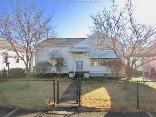 416 21 St, Dunbar WV  25064-1706 exterior