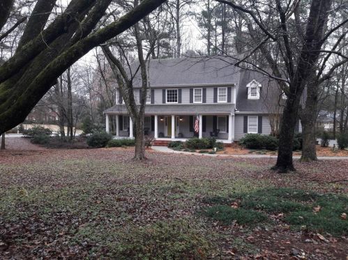 1240 Centenary Rdg, Lithonia, GA 30078-2048