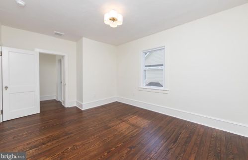 281 Rhoads Ave, Tavistock NJ  08033-1470 exterior