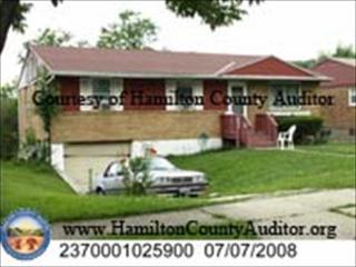 6037 Tahiti Dr, Cincinnati, OH 45224-2745