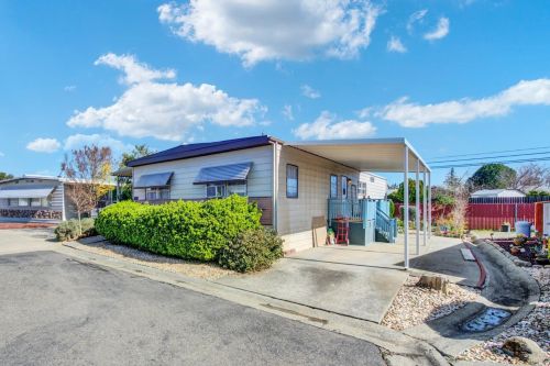 111 Lemon Tree Cir, Vacaville, CA 95687-3212