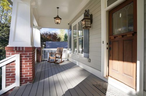 2629 Apple Valley Rd, Atlanta, GA 30319-3136