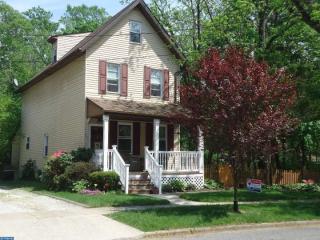 209 Monroe Ave, Wenonah, NJ 08090-1844