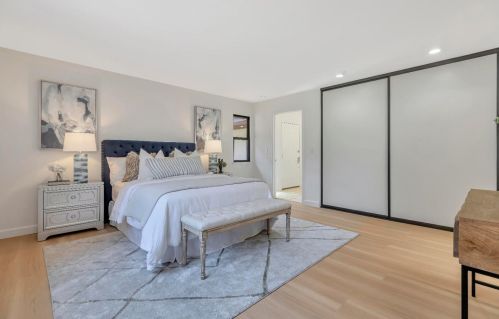 1888 Farndon Ave, Los Altos CA 94024-6948 exterior