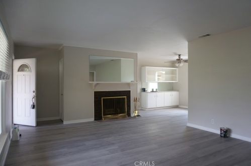 4726 Oakwood Pl, Riverside CA  92506-1031 exterior