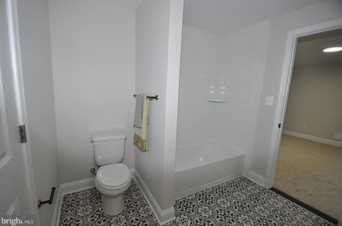 9507 Garwood St, Silver Spring MD 20901-2940 exterior