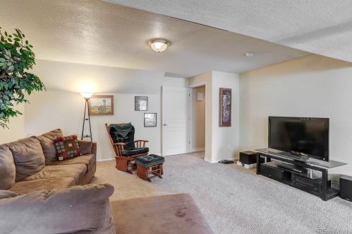 1400 Colorado Pkwy, Eaton CO  80615-9096 exterior