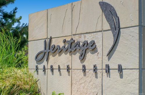 7880 Quatar Ct, Aurora CO 80015-5015 exterior