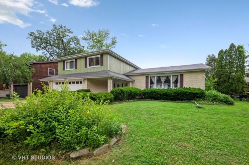 185 Montclare Ln, Wood Dale, IL 60191-2225