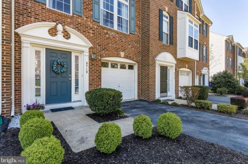 6716 Lucas Point Loop, Gainesville, VA 20155-4438