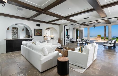 20 Black Falcon, Irvine CA  92603-0420 exterior