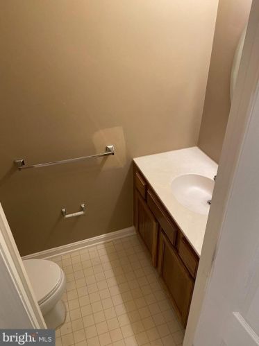 16849 Jed Forest Ln, Woodbridge VA  22191-5153 exterior