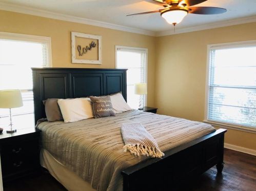 6412 Drury Ln, Fort Worth TX  76116-4420 exterior