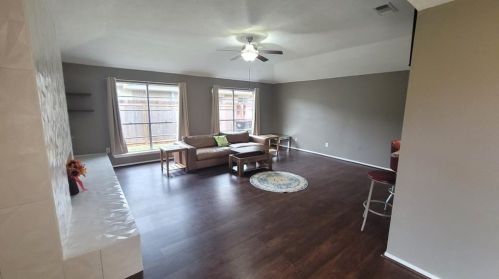 403 Shenandoah Dr, Richmond TX  77469-6020 exterior