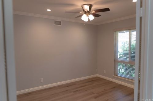 7 Nutwood, Irvine CA  92604-3270 exterior
