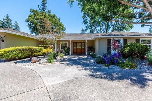 1081 Los Altos Ave, Los Altos, CA 94022-1018