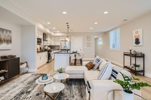 1930 Irving St, Denver, CO 80204-1656