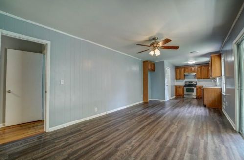 2708 Lakeview Dr, Conyers GA  30094-4944 exterior