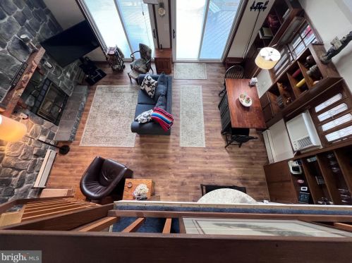 75 Ruffed Grouse Ln, Berkeley Springs WV  25411-5287 exterior