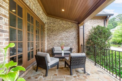 765 Brook Park Pl, Atlanta, GA 30342-2839