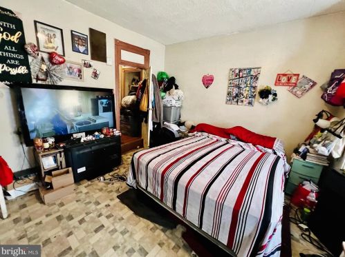 3563 11 St, Philadelphia PA 19140-4303 exterior