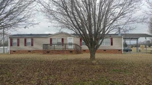 1400 1 Ave, Starr SC  29684-9009 exterior