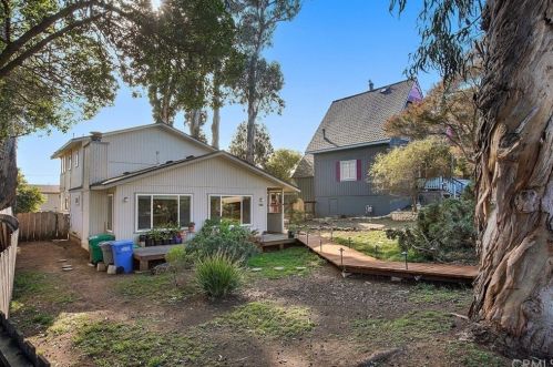 135 Birch Ave, Cayucos, CA 93430-1103