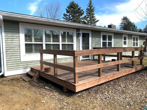 910 Bong Blvd, Duluth, MN 55811-5916