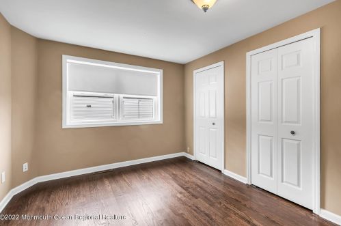 14 Harvard St, Tinton Falls NJ  07701-5743 exterior