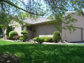 546 Triton Ave, Rockford, IL 61107-6000