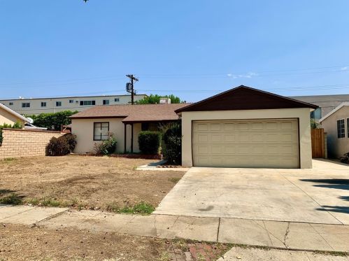 8430 Bardwell Ave, Van Nuys, CA 91402-3918