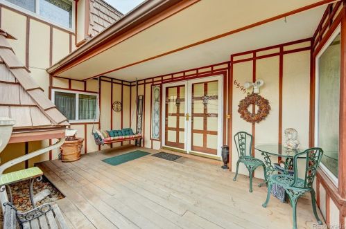 6595 Poplar Ct, Englewood, CO 80111-4626