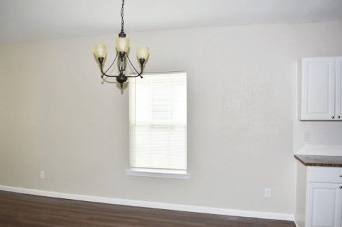 717 Davis Ave, Fort Worth TX  76104-5025 exterior