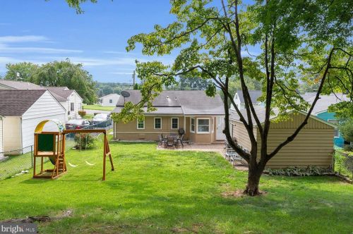 268 Clamer Rd, Trenton NJ 08628-3202 exterior