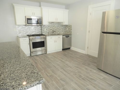 57 Essex Ave, Maplewood NJ  07040-1534 exterior